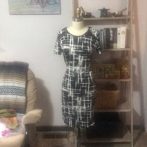 Black and white dress!